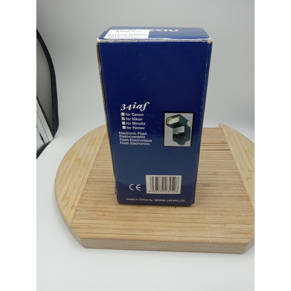 Nissin 34iaf Auto Flash for Nikon Or Canon EOS Cameras Open Box